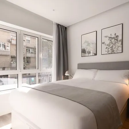 Limehome Madrid Calle De Juan Hurtado De Mendoza Exterior photo