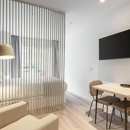 Limehome Madrid Calle De Juan Hurtado De Mendoza Exterior photo