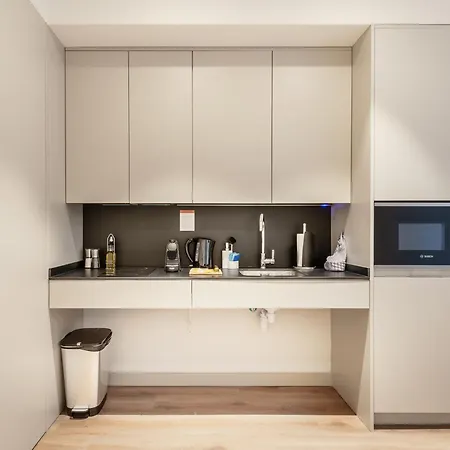 Limehome Madrid Calle De Juan Hurtado De Mendoza Exterior photo