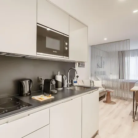 Limehome Madrid Calle De Juan Hurtado De Mendoza Exterior photo